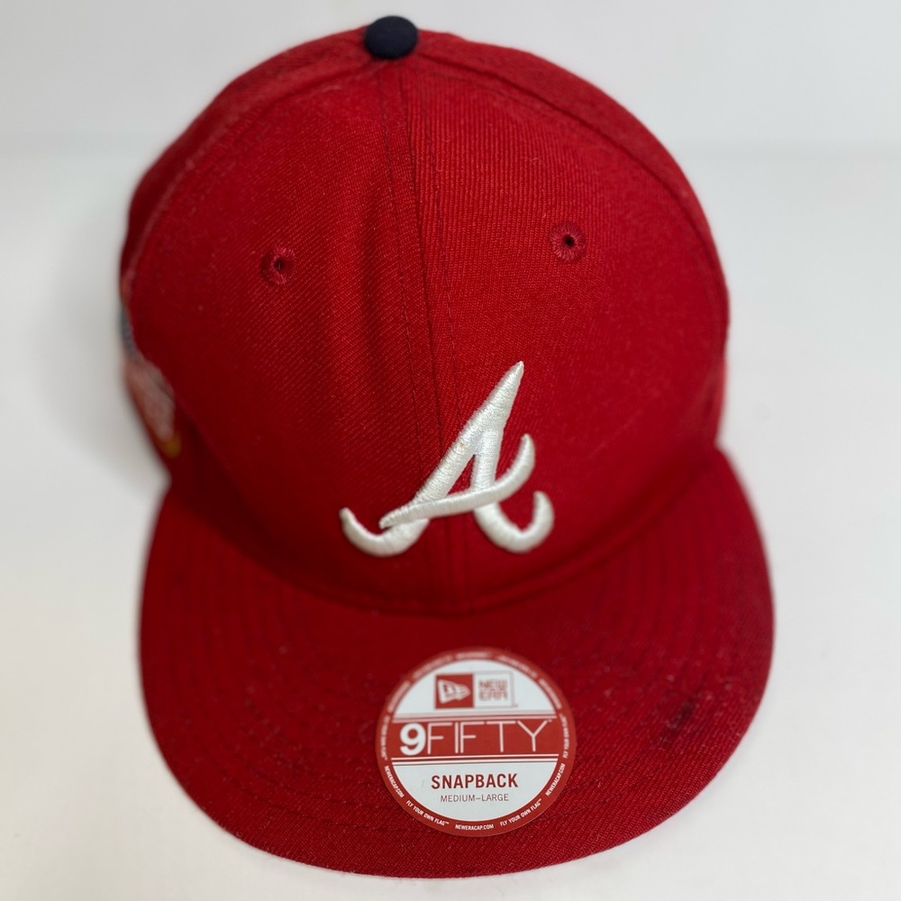Authentic ✨ATLANTA BRAVES✨ Red Snapback Hat